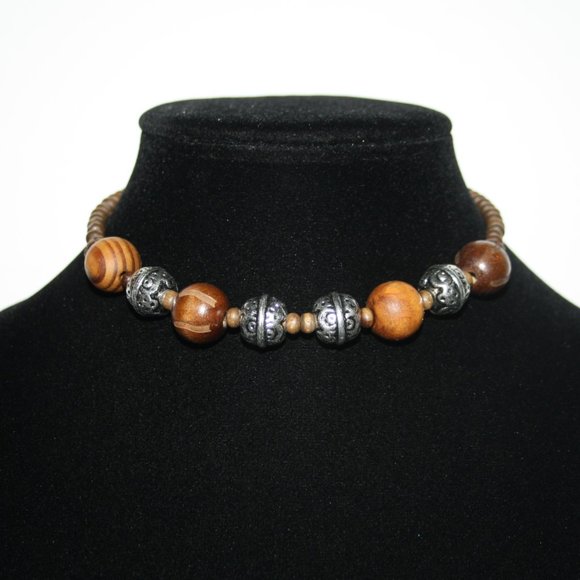 Beautiful wooden and silver choker necklace 14-17"